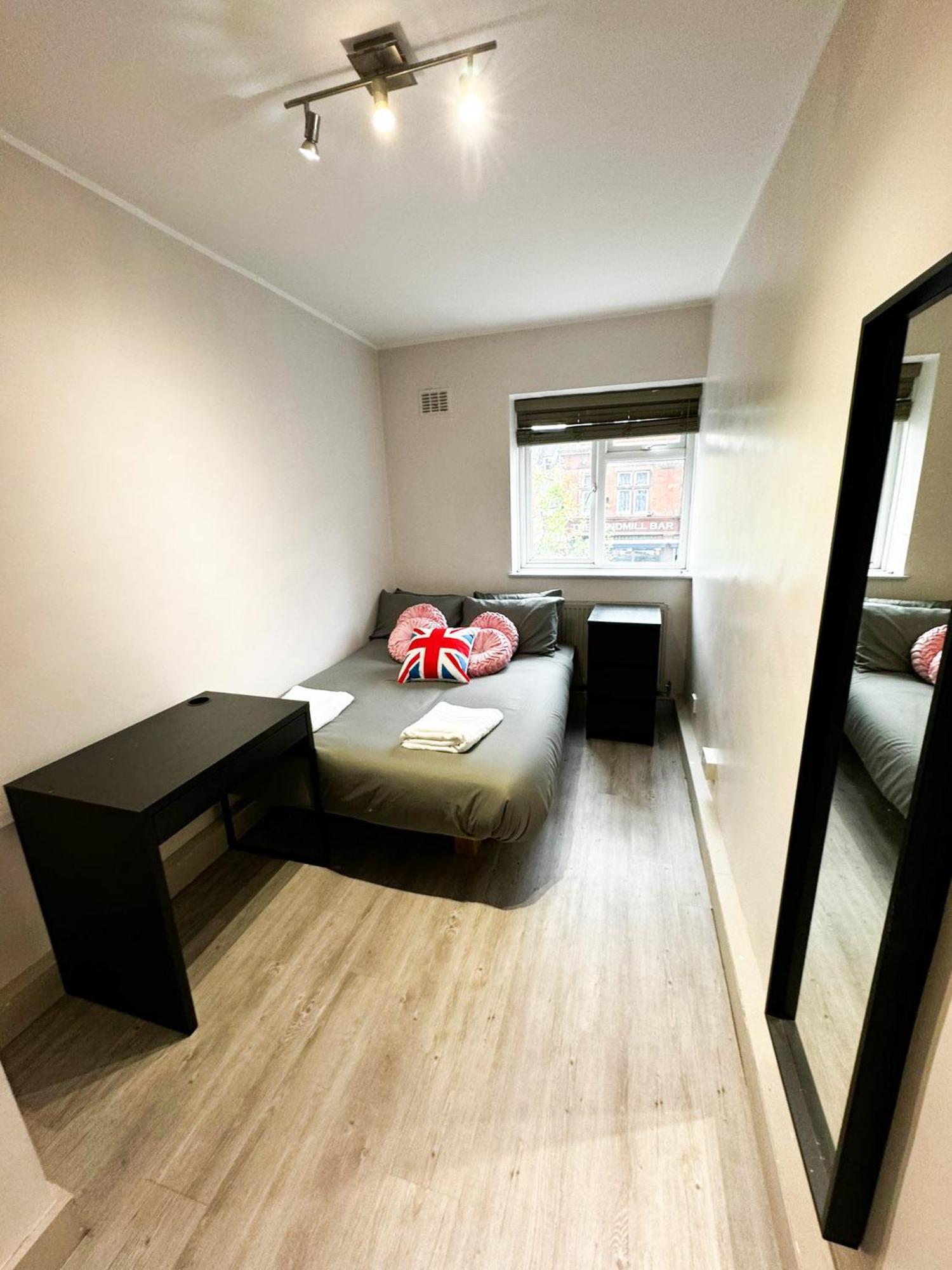 Cricklewood Apartment London Exteriör bild